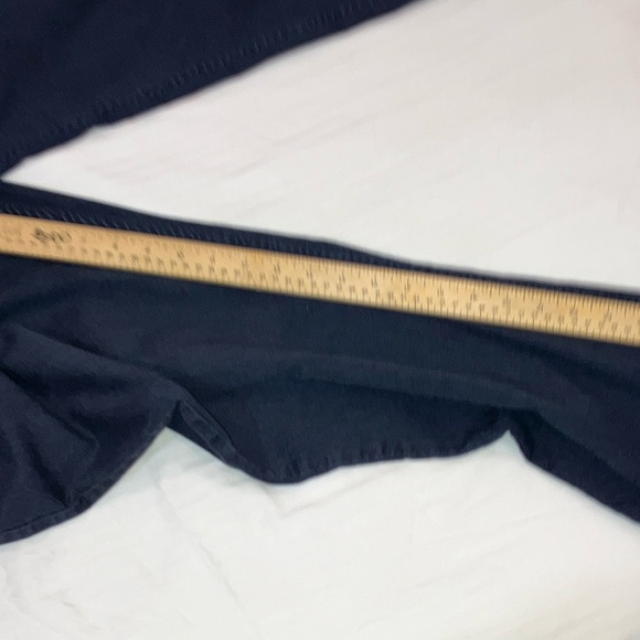 Kenneth Cole Reaction men’s w38L29
Black Relaxed Fit Jeans - Picture 13 of 16